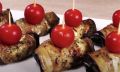 Баклажанные рулетики с сыром и зеленью: закуска, которую стоит попробовать