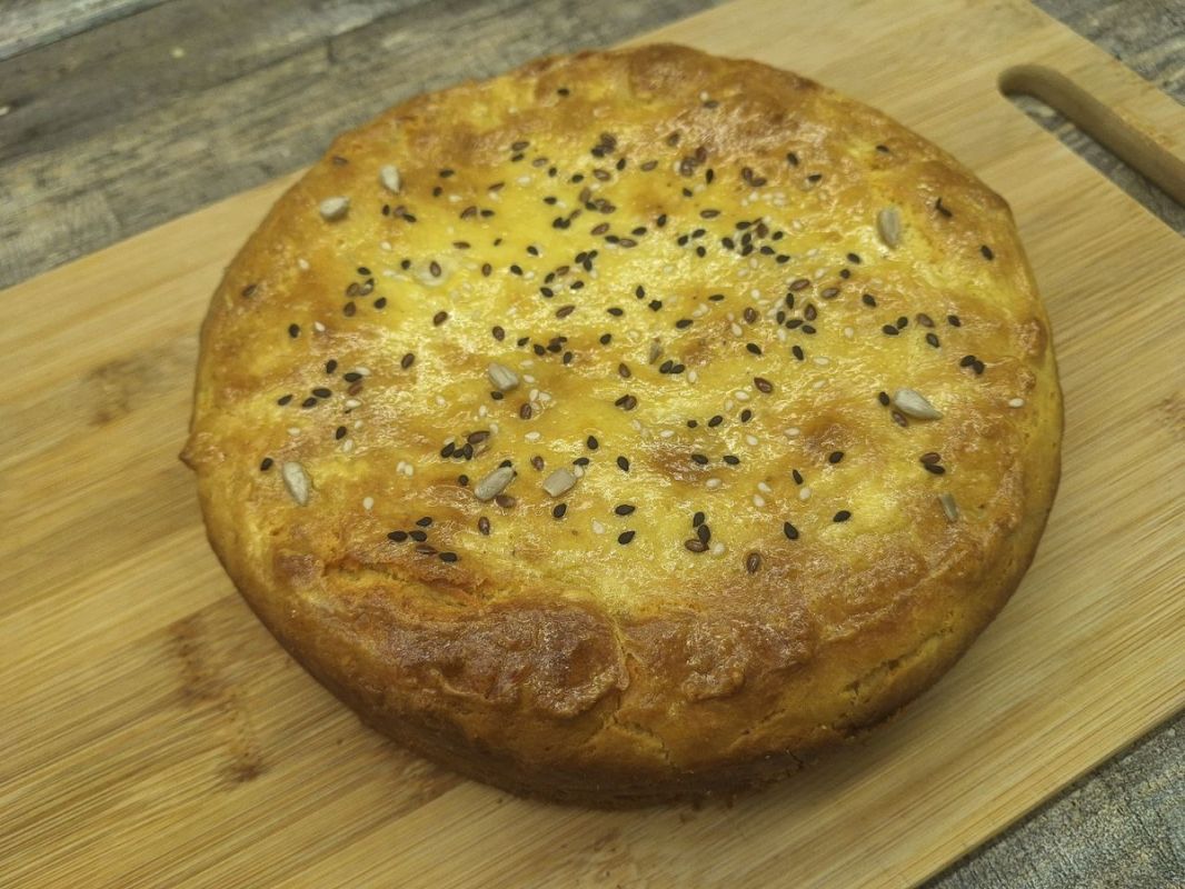 Как приготовить пирог с курицей и картофелем на сметанном тесте