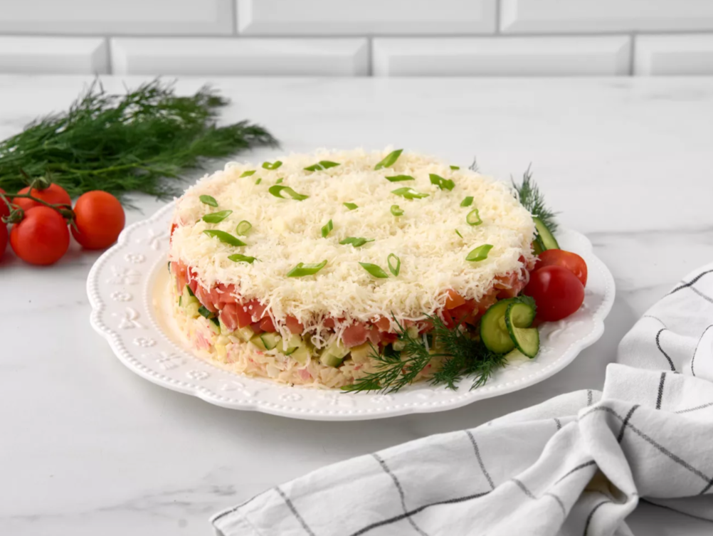 Салат «Безумный»: Вдохновляющий кулинарный шедевр с крабовыми палочками