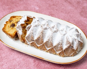 Откройте для себя миндальный кекс с финиками и бергамотом