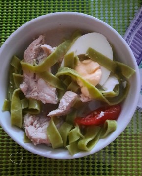 Ароматы Азии в вашей тарелке: суп-лапша с новым обликом