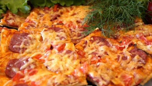 Пицца за 20 минут: быстро, вкусно и без лишней возни на кухне