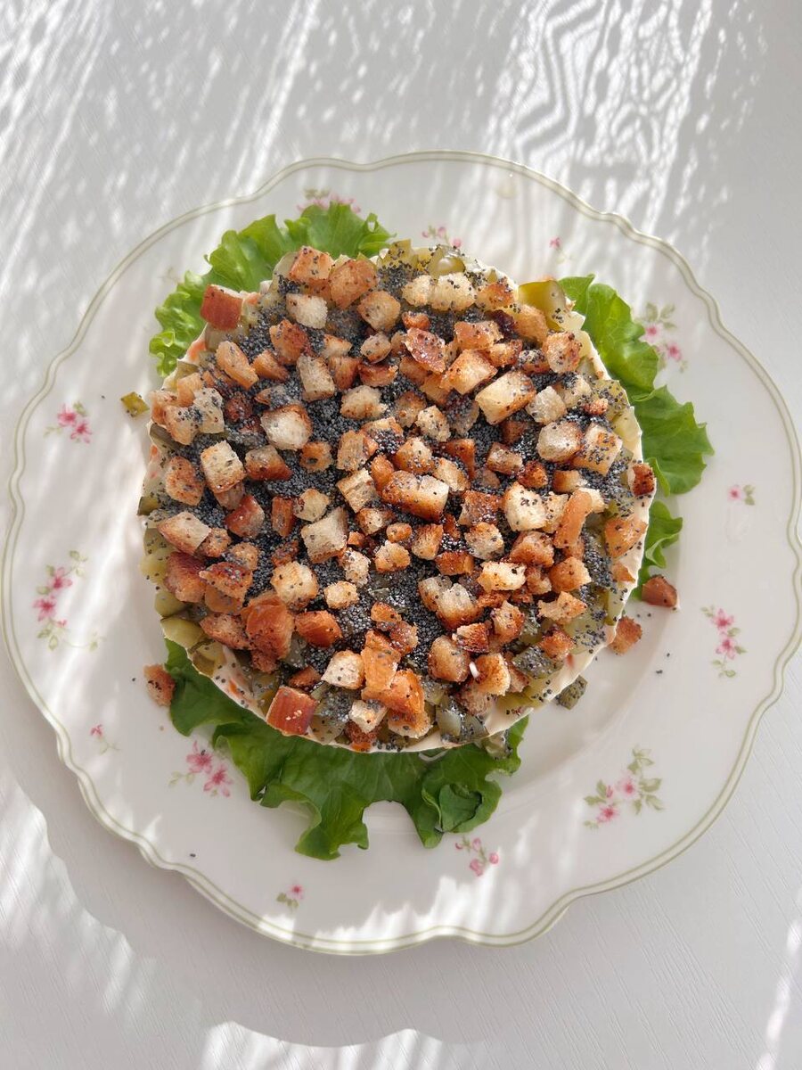 Новая версия популярного салата: курочка под кайфом