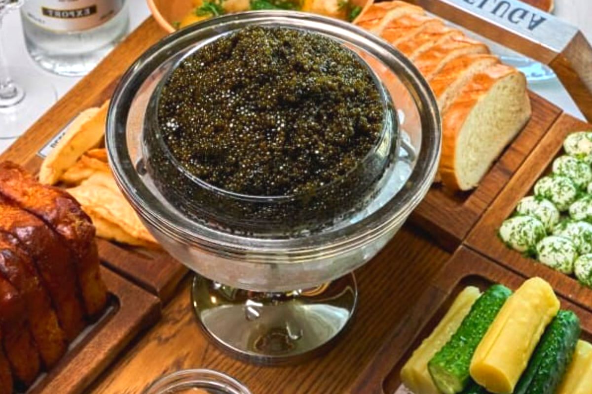 Самое дорогое блюдо в России: завтрак за 72.000 рублей