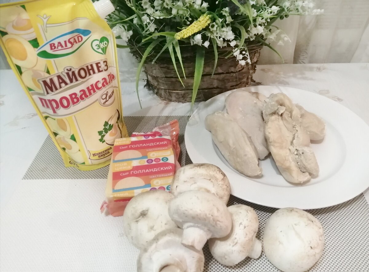 Сытная куриная грудка с сыром: Простой рецепт для гостей