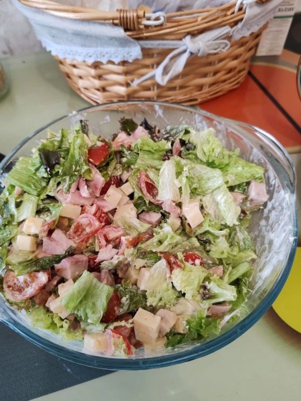 Необычный салат, который нужно попробовать уже сегодня