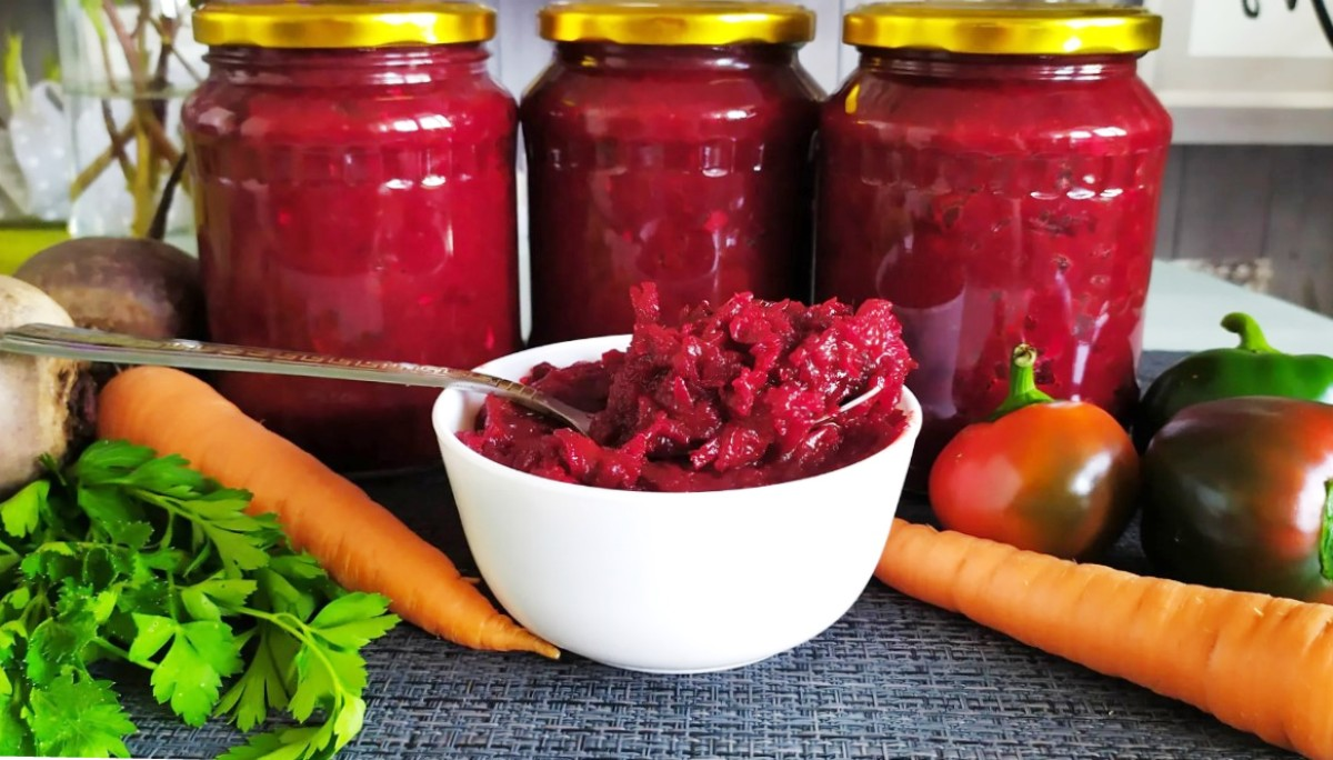 Вкусная закуска на зиму: салат из свеклы «Аленка»