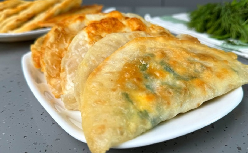 Вкусно и быстро: чебуреки из лаваша за 5 минут