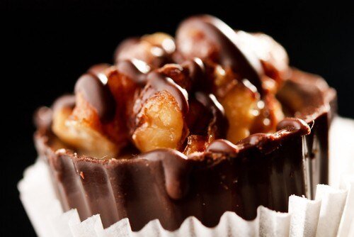 Изысканные шоколадные конфеты с панфорте