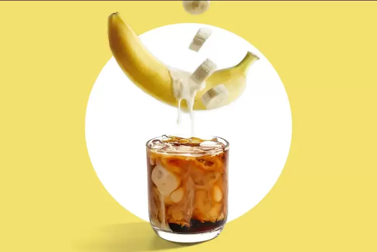 Летний тренд: банановый хлеб латте с льдом – новый вкус вашего любимого напитка