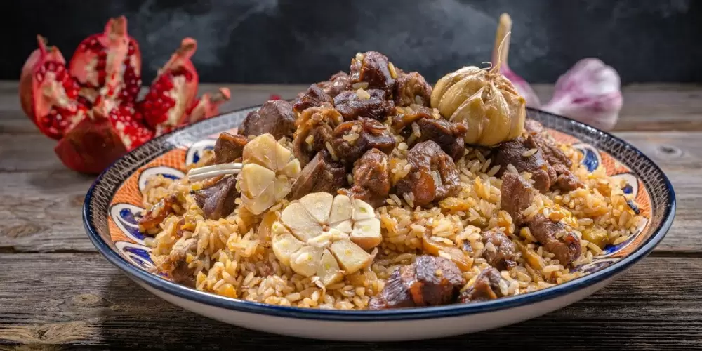 Плов: пять популярных рецептов с истории и секретами приготовления