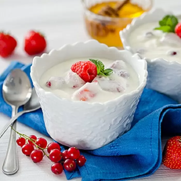 Как приготовить вкусный йогурт дома: простой рецепт