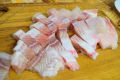 Уютная запеканка с рыбным вдохновением: картофель под хрустящей корочкой