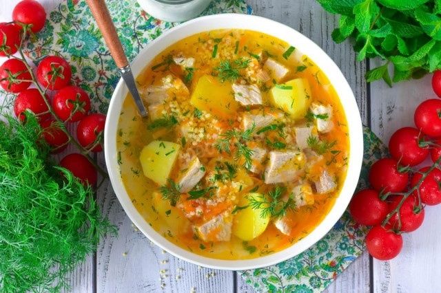 Царская похлебка с пшеном: как приготовить суп, который обожают все
