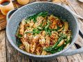 Пряные гребешки: как быстро приготовить эноки с чесноком и специей